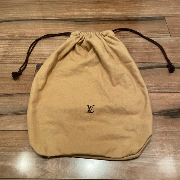 🖤🖤 RARE- VINTAGE LV DUSTBAG w/Drawstring (Vintage are darker brown/thicker) - Picture 4 of 11